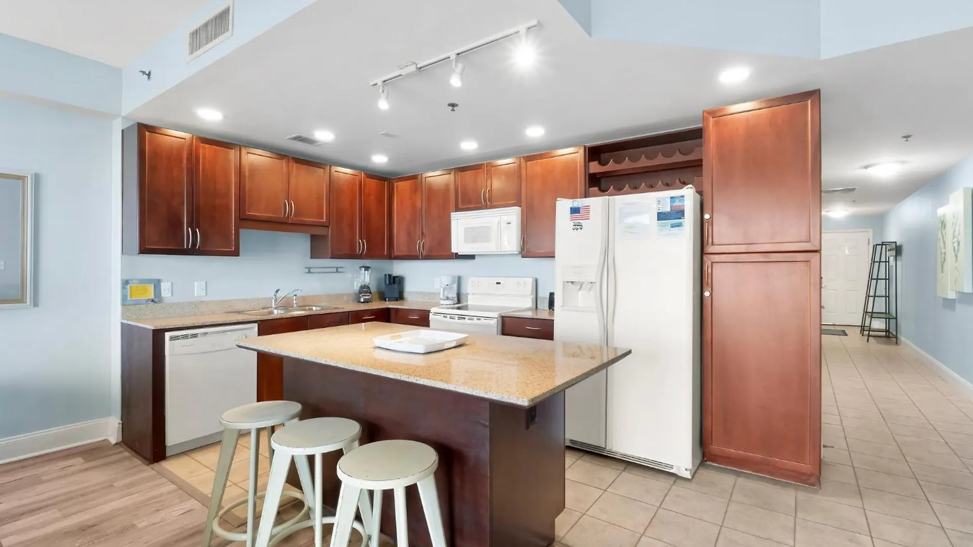Laketown Wharf 0804 Panama City Beach Apartment